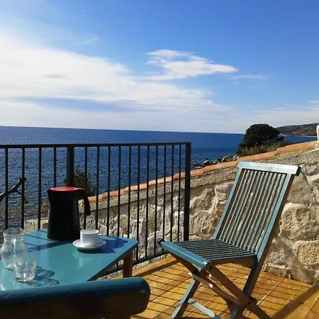 Holiday Robinzon Flora & Fauna - Holiday With Sea View 믈리니