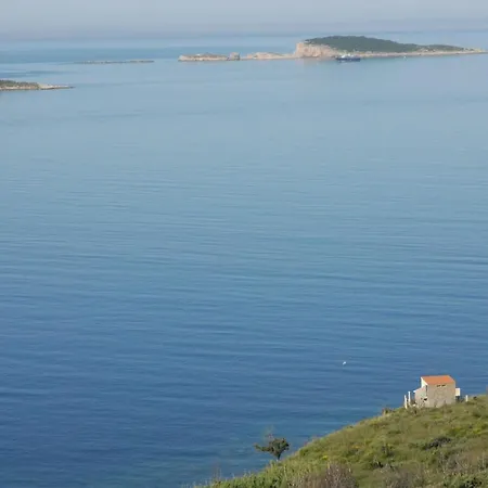 Holiday Robinzon Flora & Fauna - Holiday With Sea View Mlini